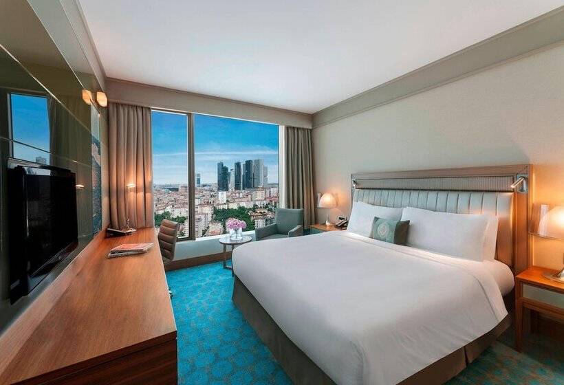 اتاق لوکس با چشمانداز شهر, Renaissance Istanbul Polat Bosphorus