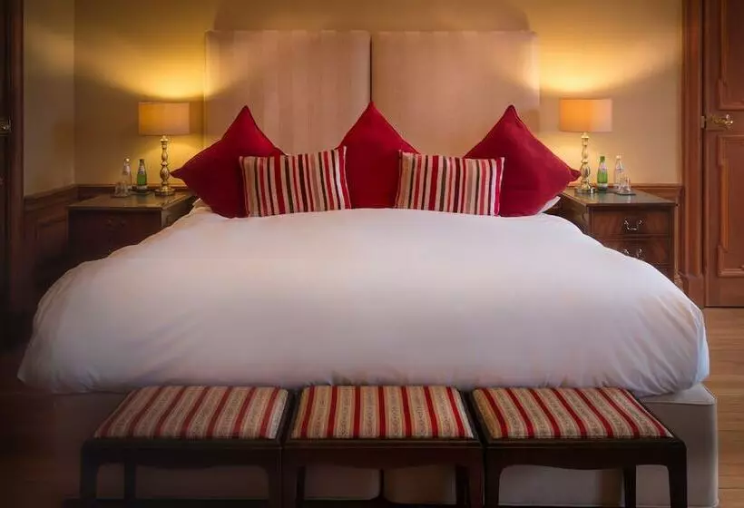2 Bedroom Suite, Glencoe House
