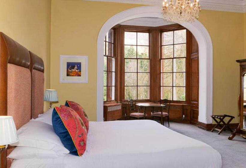 جناح مزود بجاكوزى, Glencoe House