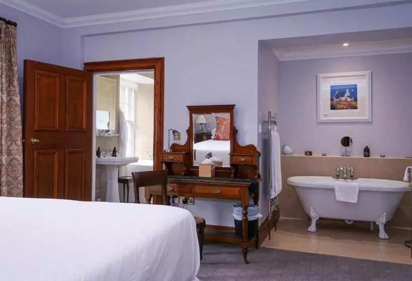 Suite with Hot Tub, Glencoe House