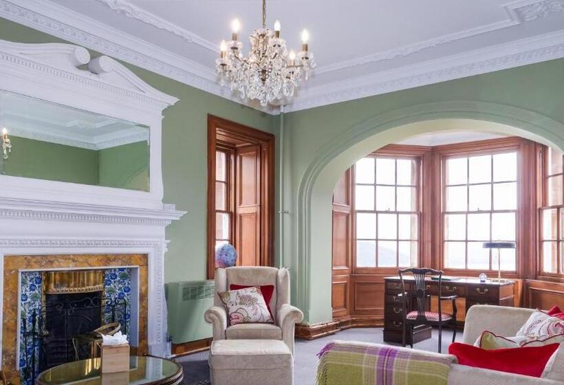 جناح غرفتين نوم, Glencoe House