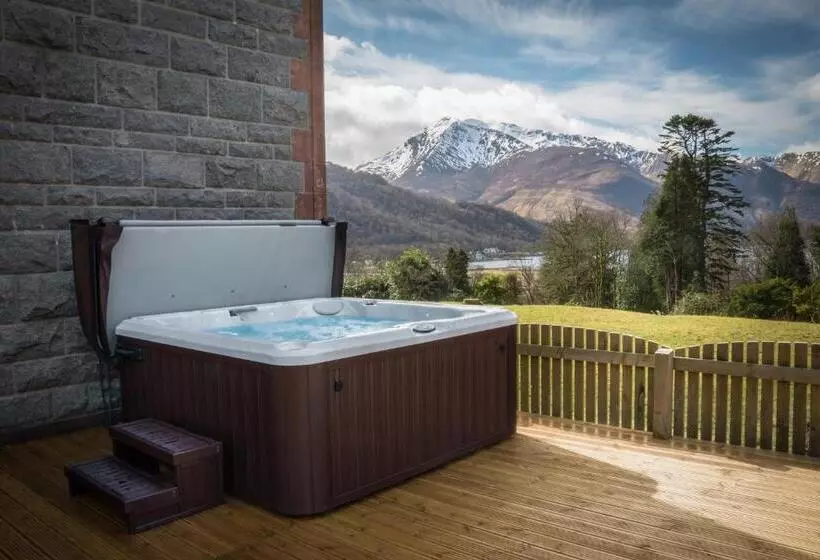 Suite with Hot Tub, Glencoe House