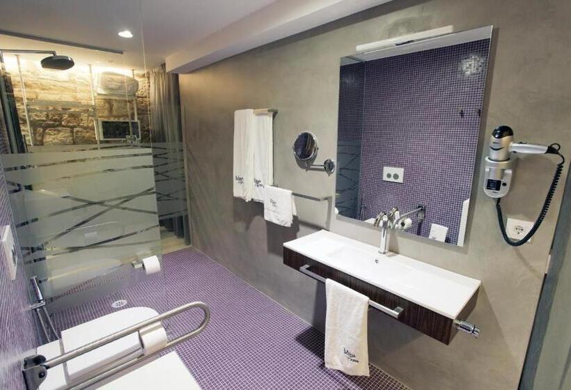 Номер Стандарт, Restaurante Masía La Torre