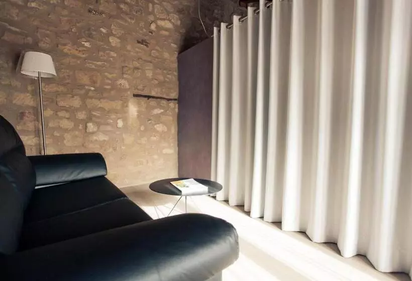 اتاق استاندارد, Restaurante Masía La Torre