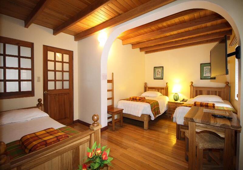 חדר סטנדרט לארבעה, Vieja Cuba