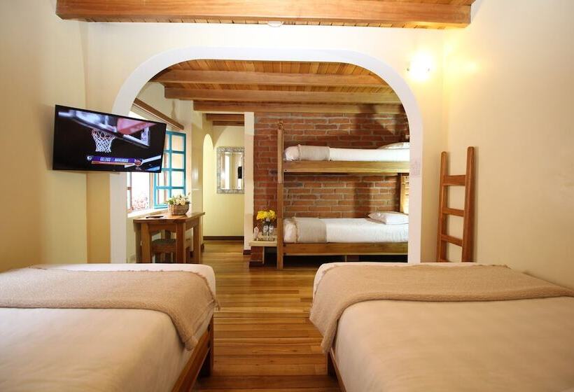 חדר סטנדרט לארבעה, Vieja Cuba