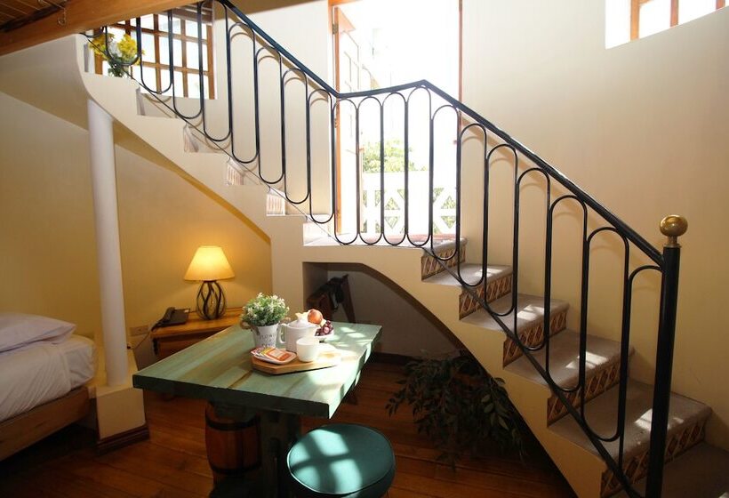 סוויטה, Vieja Cuba