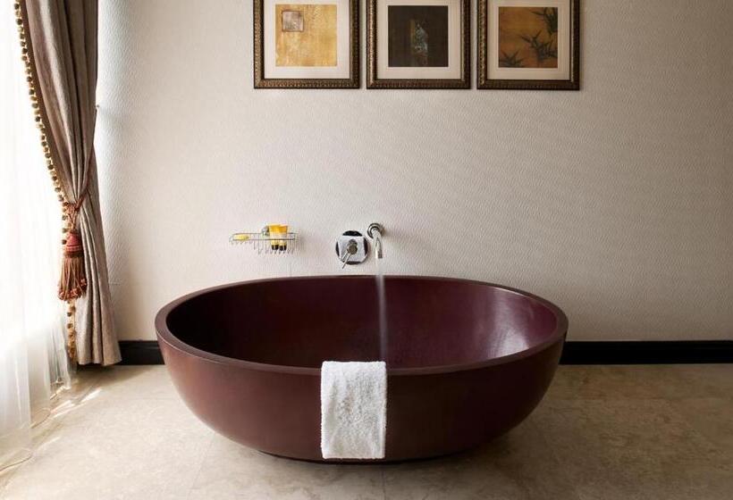 سوییت جونیور, Villa Monticello Boutique