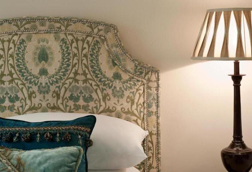 سوییت اجرایی, Villa Monticello Boutique