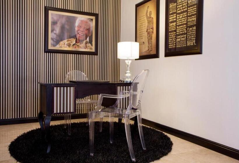 سوئیت پرزیدنت, Villa Monticello Boutique