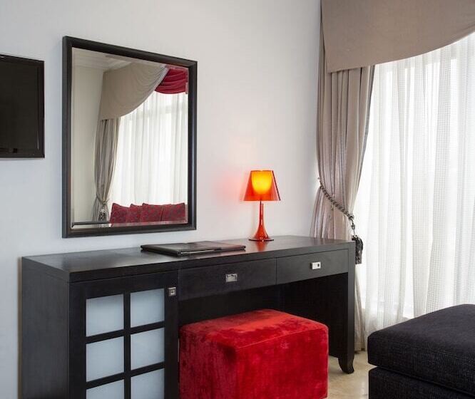 سوییت اجرایی, Villa Monticello Boutique