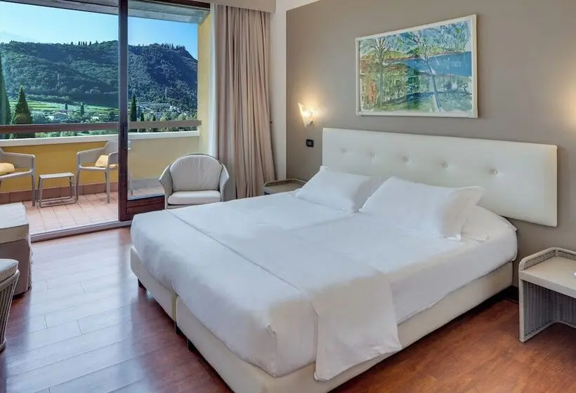 اتاق استاندارد, Poiano Garda Resort Hotel