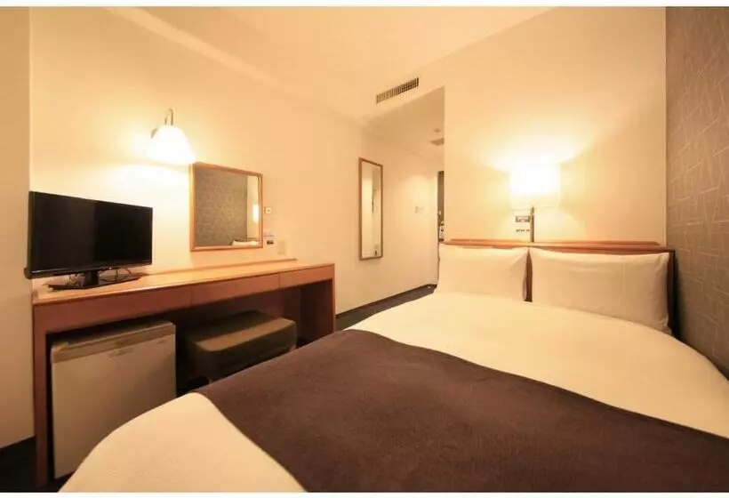 ダブルベッドのベーシックルーム, Smile Hotel Tokyo Ayase Ekimae