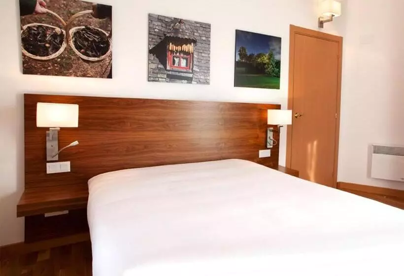 Huoneisto 3 Makuuhuonetta, Apparthôtel Et Spa Cerdanya