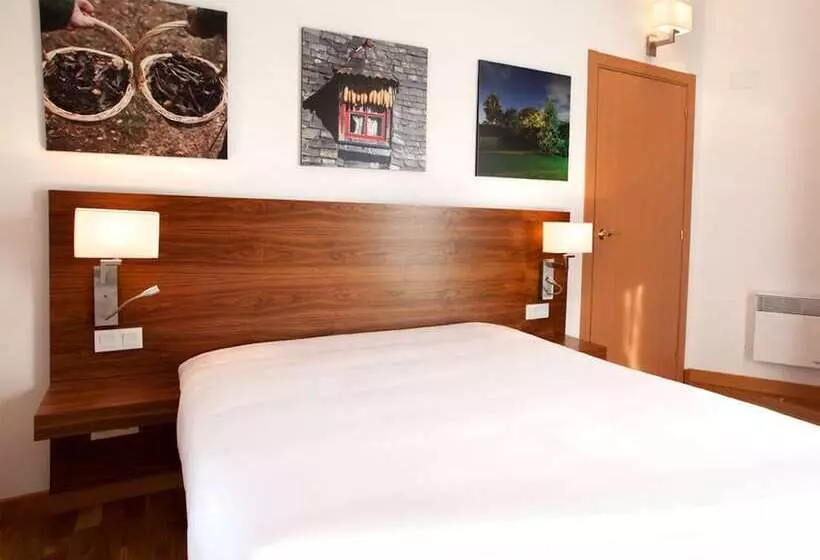 Huoneisto 3 Makuuhuonetta, Apparthôtel Et Spa Cerdanya
