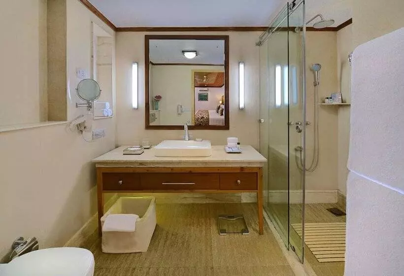デラックススイート, Fortune Resort Heevan, Srinagar   Member Itc S Hotel Group