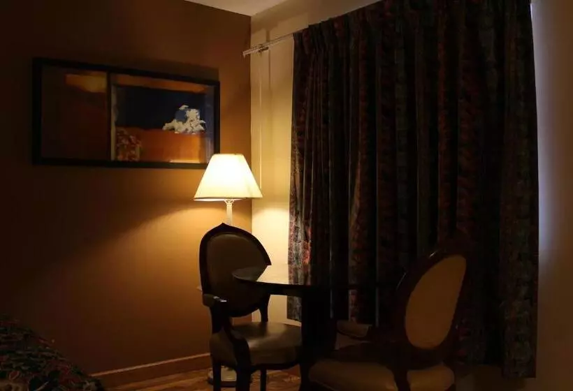 スタンダードルーム, American Inn And Suites