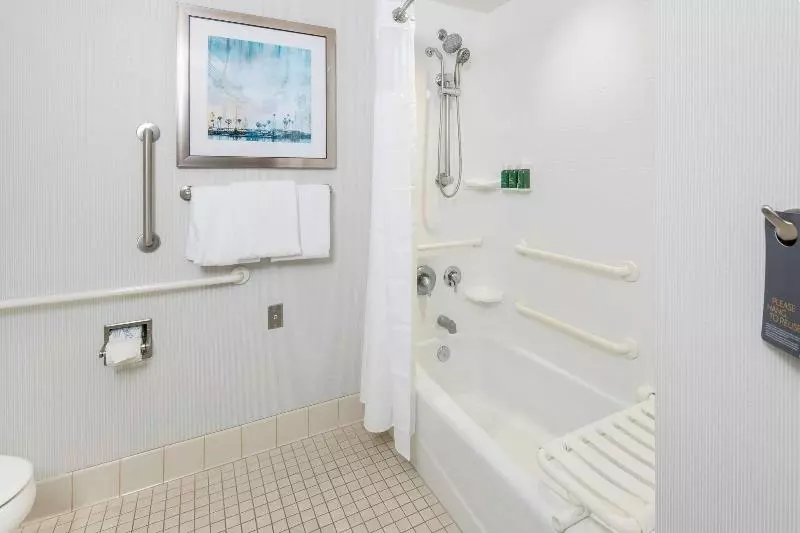 اتاق استاندارد با تخت بزرگ, Courtyard By Marriott San Diego Oceanside