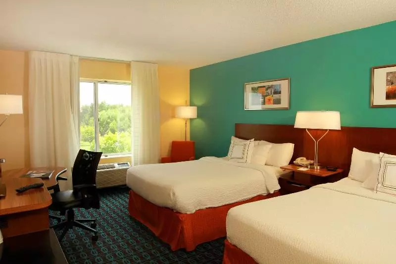 اتاق استاندارد, Fairfield Inn & Suites Traverse City