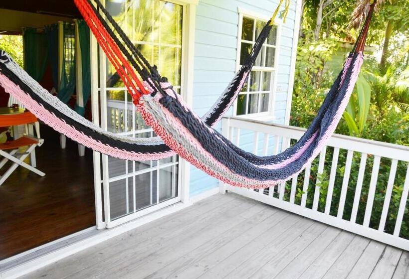 اتاق استاندارد, Henry Morgan All Inclusive