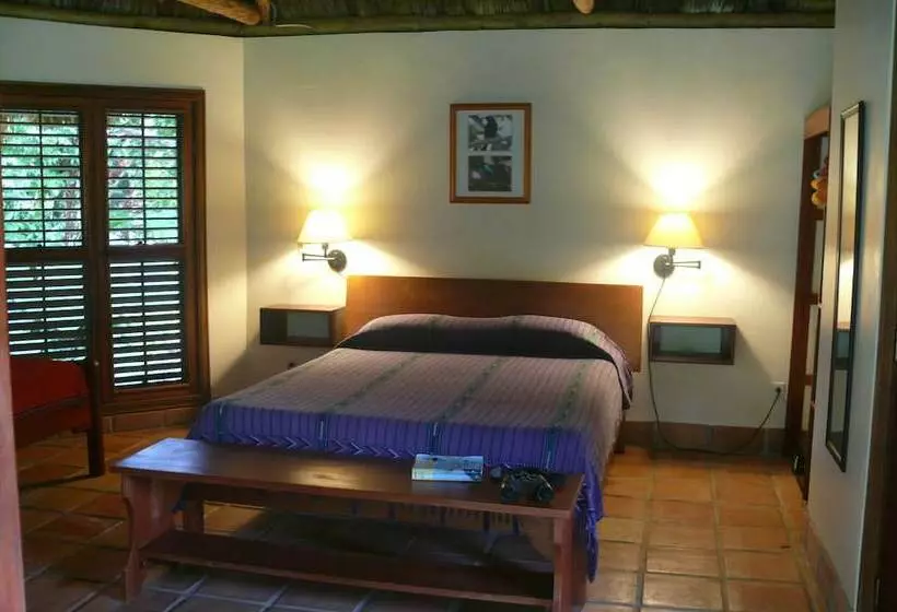 １ベッドルームハウス, Tanager Rainforest Lodge
