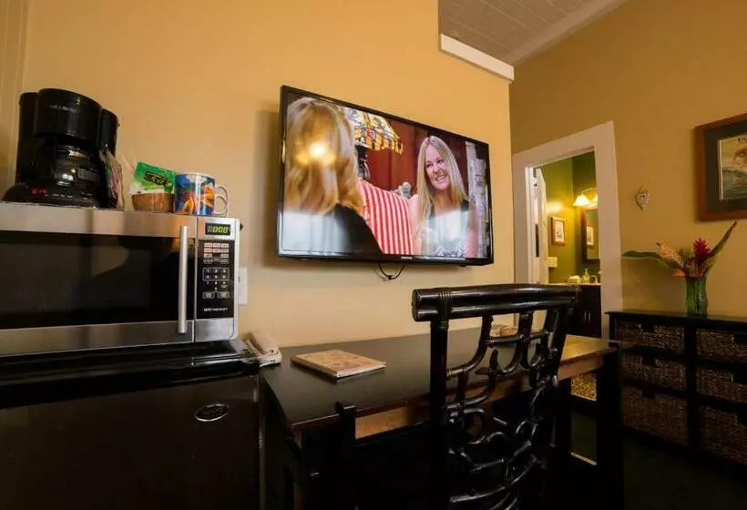 Deluxe-huone King-vuode, Wailuku Guesthouse