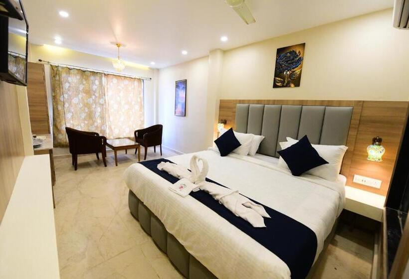デラックスルーム, Shree Gajanana   Lift  Wifi With Restaurant Facilities Near Sea Beach Best Choice Of Travellers By M