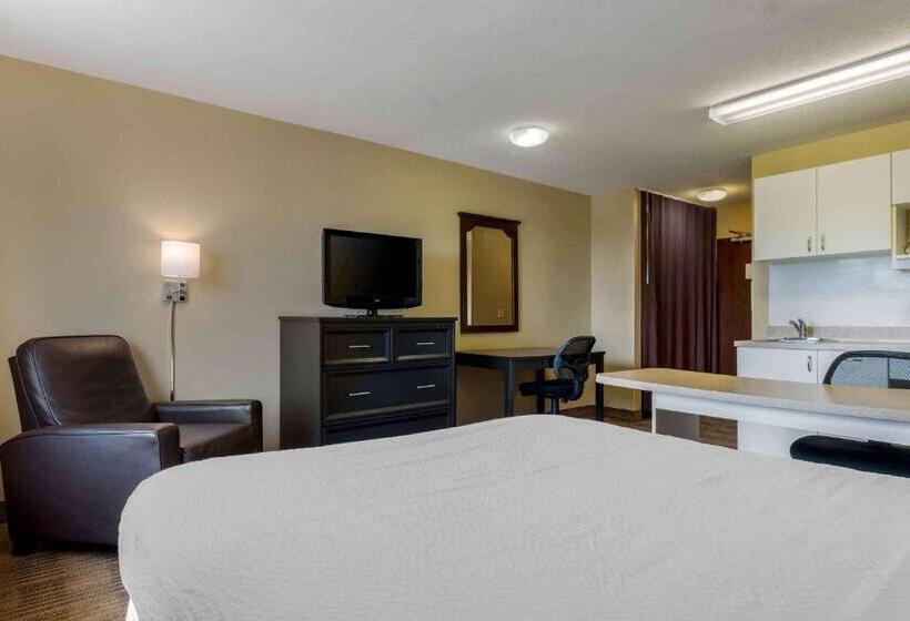 스탠다드 스튜디오, Extended Stay America Suites  Chicago  Gurnee
