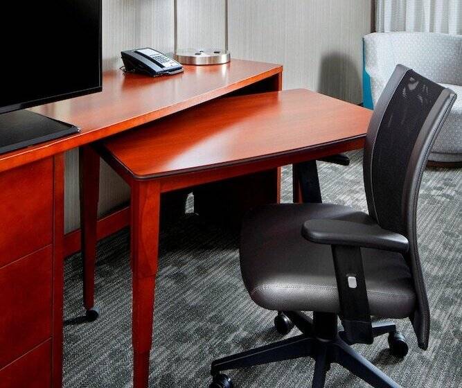 Номер Executive, Courtyard By Marriott San Antonio Six Flags At The Rim