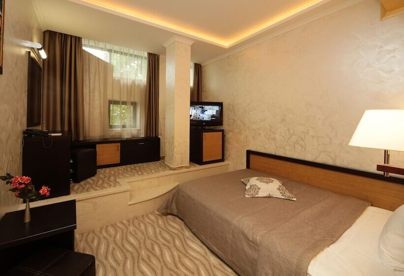 スタンダードルーム, Efbet