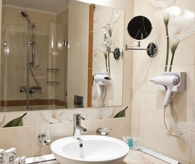 スタンダードルーム, Efbet