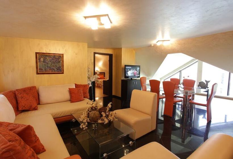 1ベッドルームアパートメント, Efbet