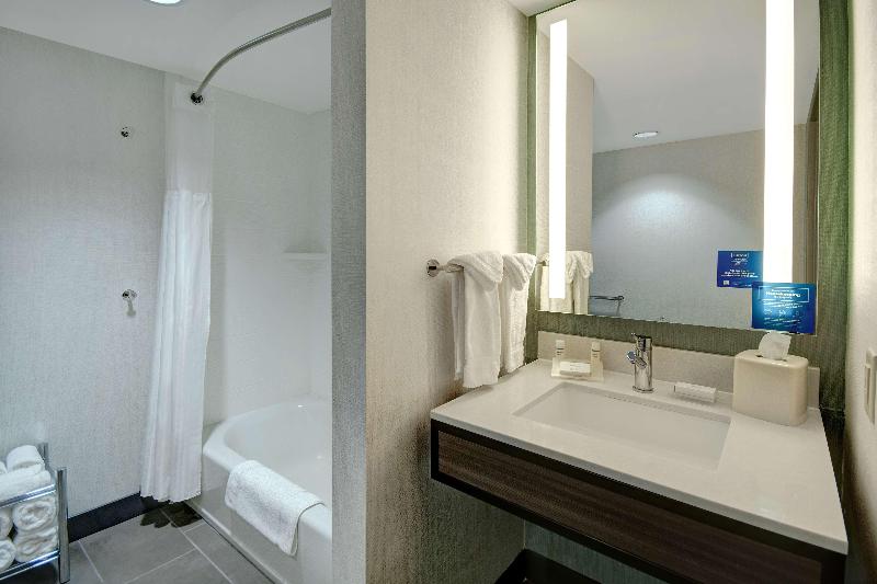 スタンダードシングルルーム, Efbet