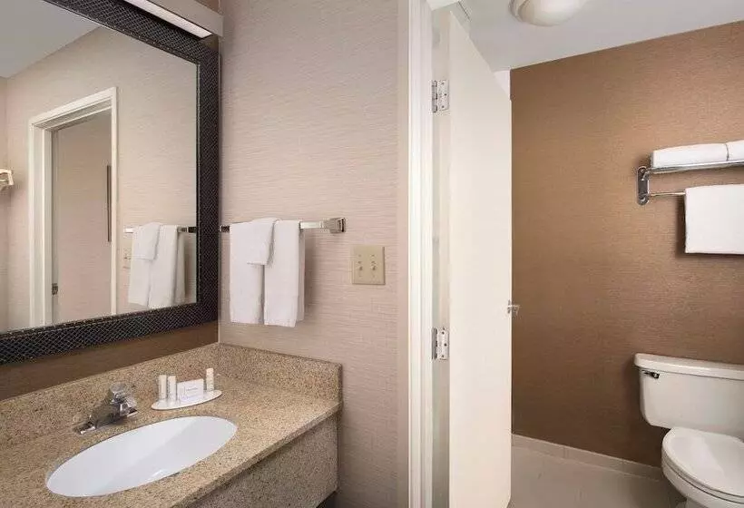 ２ダブルベッドのスタンダードルーム, Fairfield Inn & Suites By Marriott Albuquerque Airport