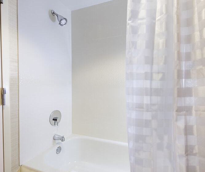 غرفه قياسيه سريرين مزدوجين, Fairfield Inn & Suites By Marriott Fort Myers Cape Coral