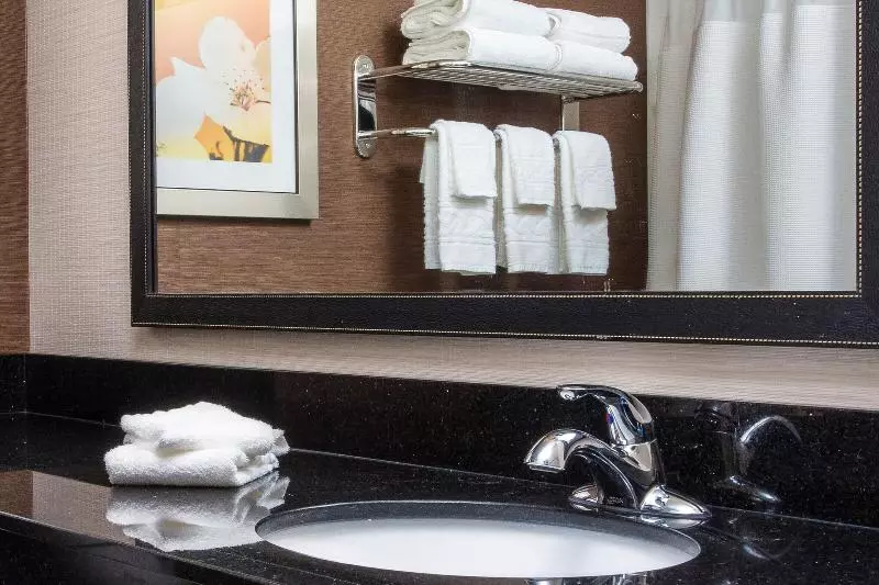 Standard-huone King-vuode, Fairfield Inn & Suites By Marriott Dayton South