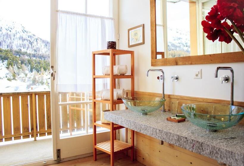 Апартаменты Deluxe 1 Спальня, Maloja Palace