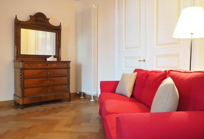 Family flat with lake view, Maloja Palace