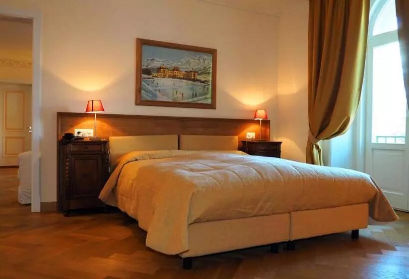 Family flat with lake view, Maloja Palace