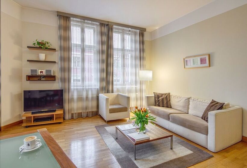 Deluxe-sviitti, Mamaison Residence Belgicka Prague