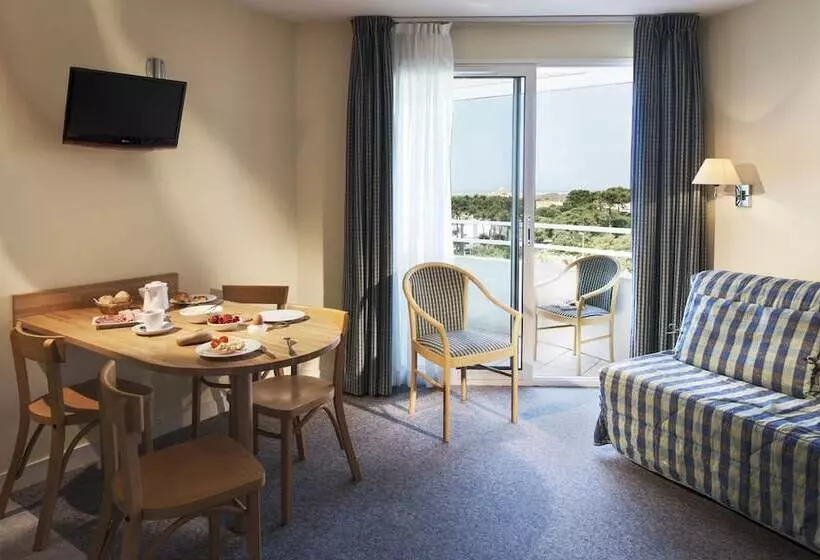 استودیو استاندارد با بالکن, Résidence Valdys Thalasso & Spa   Les Pins
