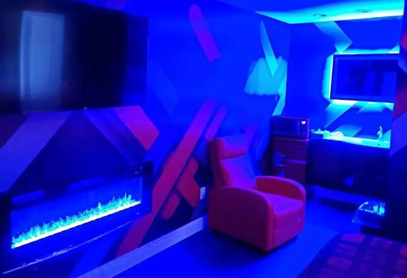 キングサイズベッドのスタンダードルーム, Americas Best Value Inn Providence North Scituate