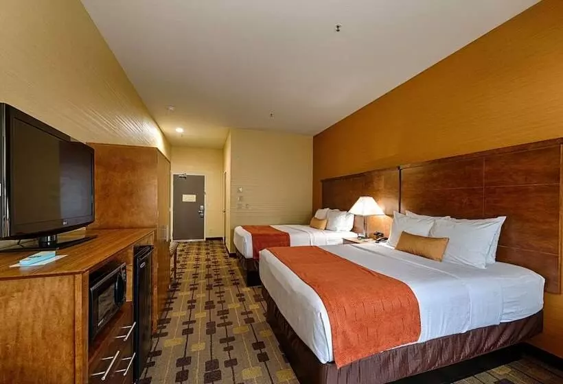 Standard-huone, Best Western Plus Delta Inn & Suites