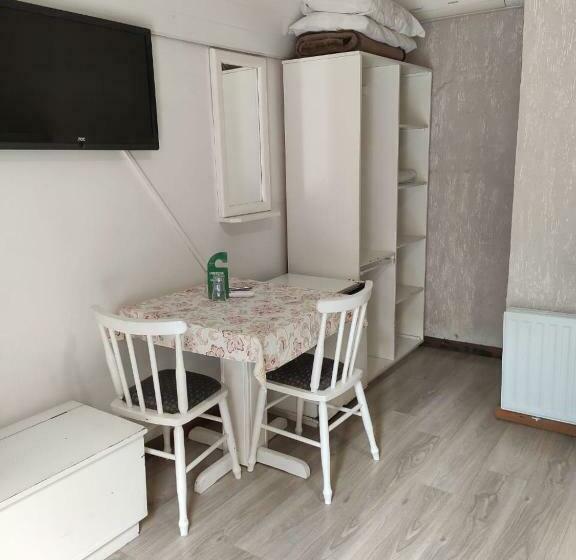 كابينة, Cabana Jardim De Flores