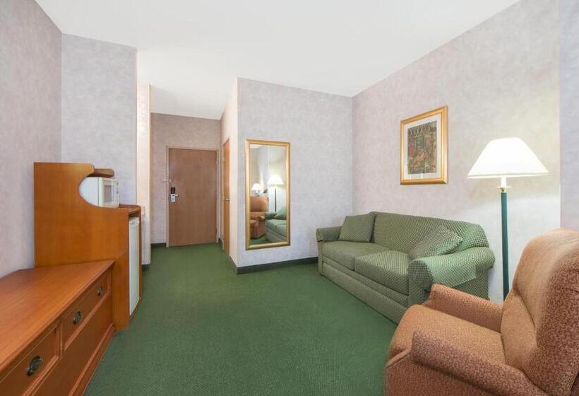 스위트 킹사이즈 침대, Spark By Hilton Dumas