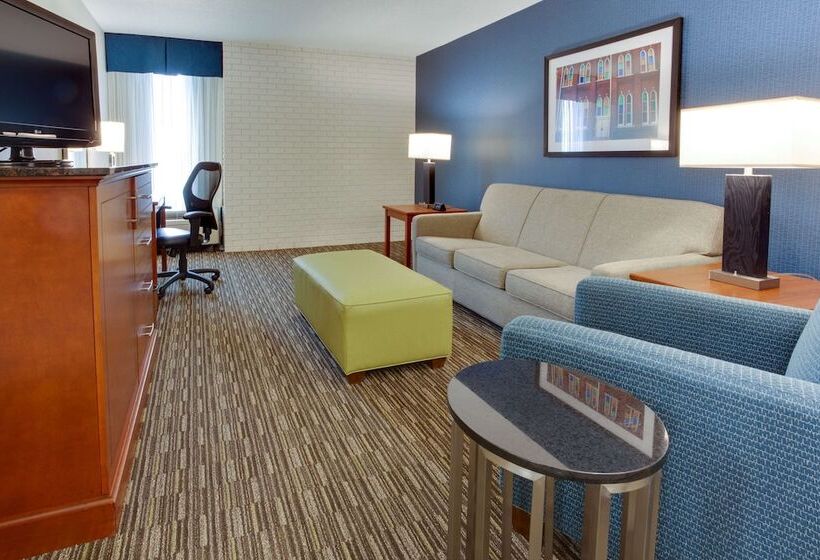 اتاق لوکس, Drury Inn & Suites Nashville Airport