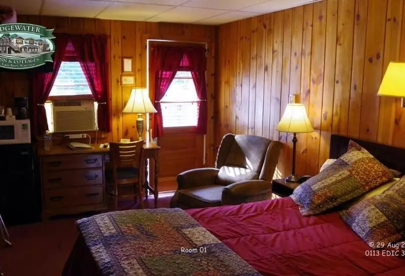 キングサイズベッドのスタンダードルーム, Edgewater Inn & Cottages