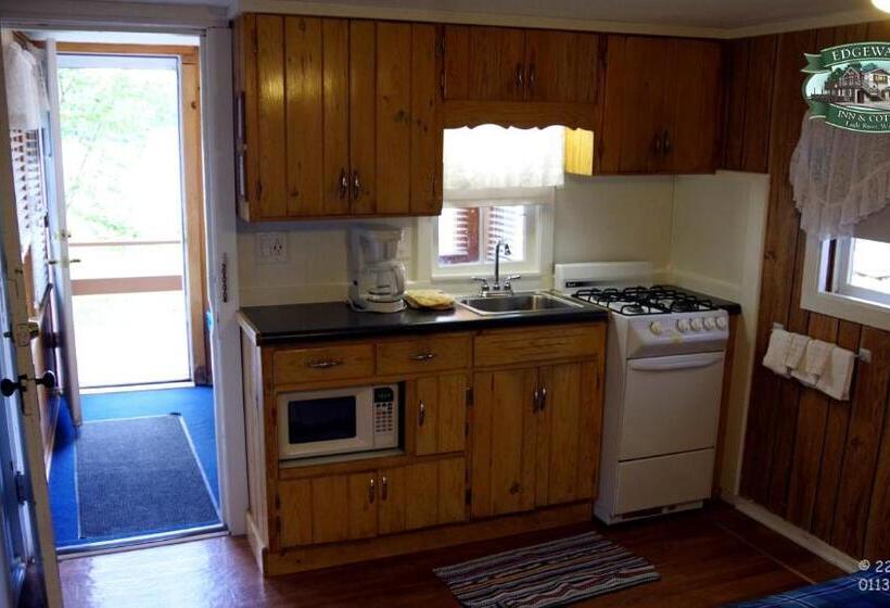 شاليه غرفة نوم واحدة, Edgewater Inn & Cottages