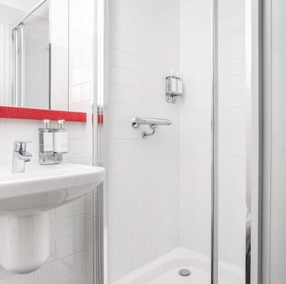 חדר סטנדרט, Haymarket Hub