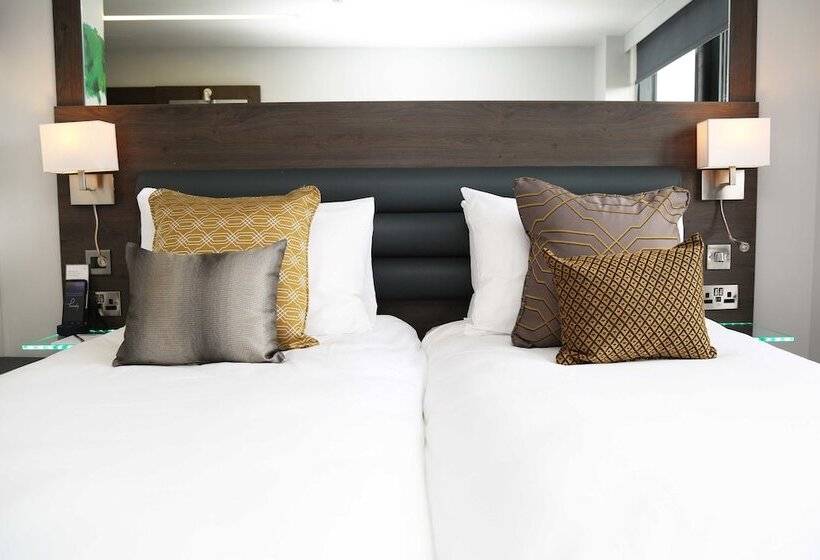 חדר סטנדרט, Haymarket Hub